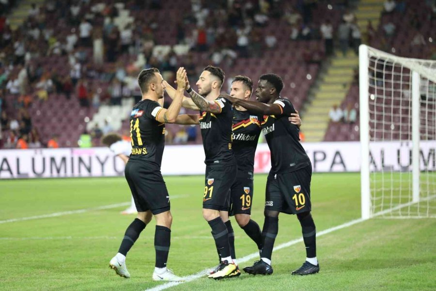 Yukatel Kayserispor 8. Sırada