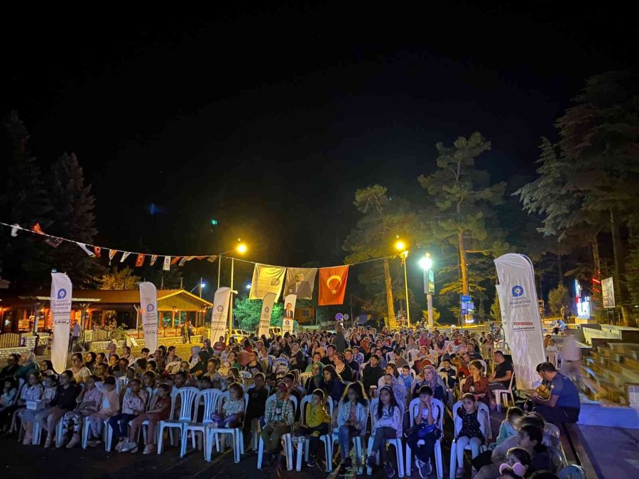 Altın Portakal Sinema Tırı Yolculuğuna Başladı