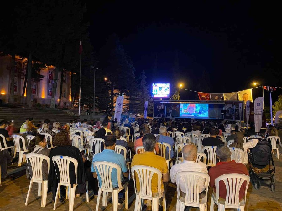 Altın Portakal Sinema Tırı Yolculuğuna Başladı