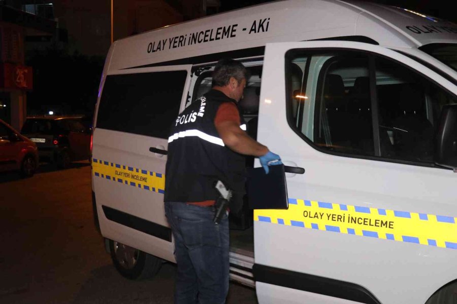 Evde Yakılan Mangal Ateşi Öldürdü: Ekipler Yatak Odasında Yanan Mangalla Karşılaştı