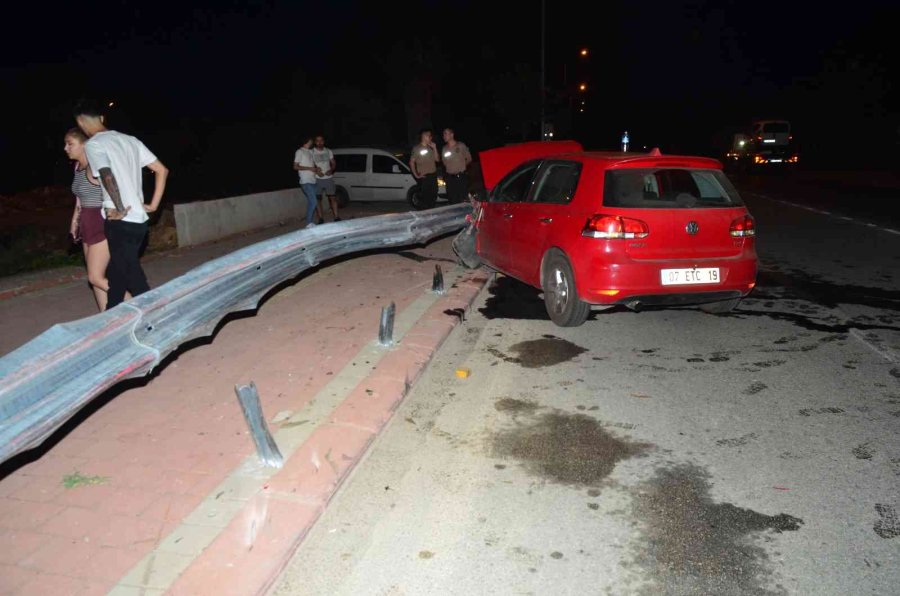 Otomobilin Hurdaya Çıktığı Kazada Ölümden Dönen Yolcu Hava Yastığı Şaşkınlığı Yaşadı