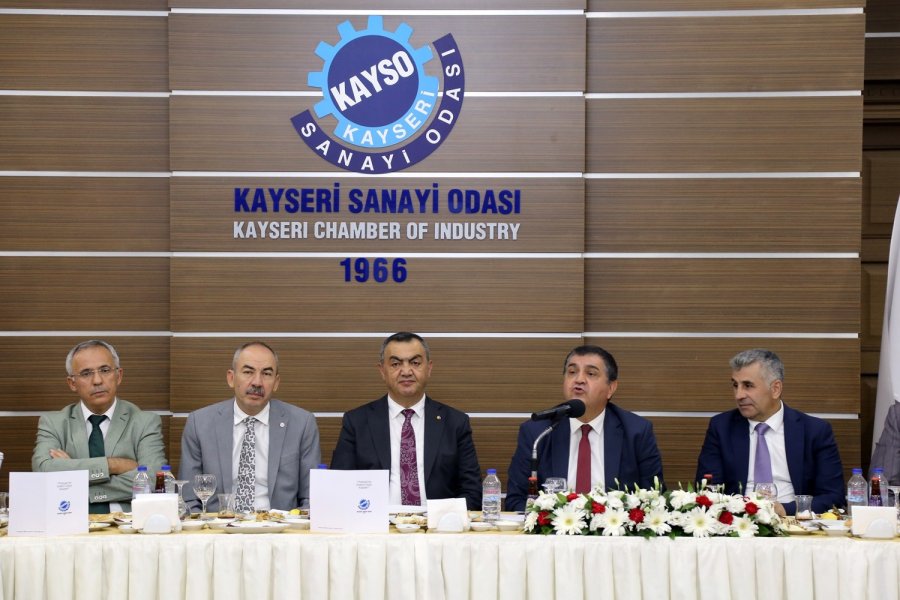 Dışişleri Bakan Yardımcısı Kayso’da Sanayicilerle Bir Araya Geldi