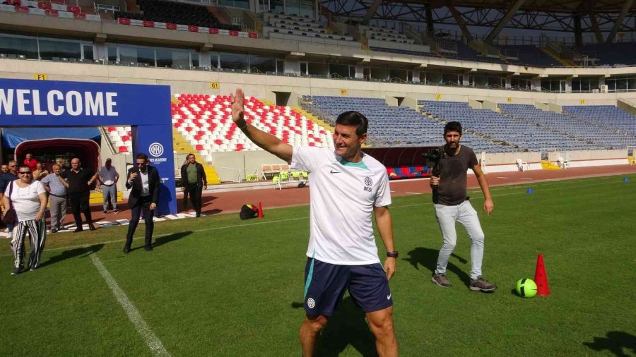 Zanetti: "yeni Gençlerle Türk Milli Takımının Çok Güzel Şeyler Yapacağına İnanıyorum"