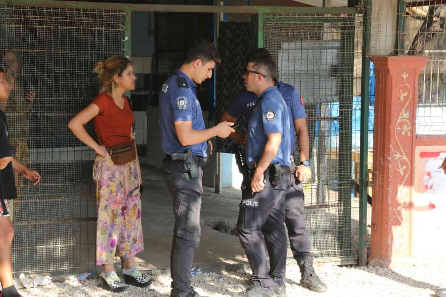 Tartıştığı Baldızını Ve Baldızının Kuzenini Silahla Yaraladı