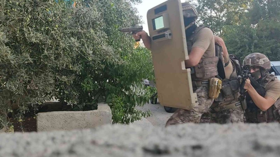 Mersin’de Tefeci Operasyonu: 13 Gözaltı