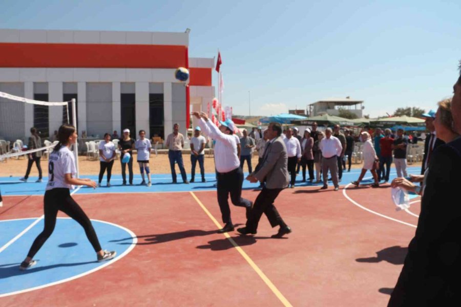 Mut’ta Gençlik Ve Spor Merkezi Kompleksi Açıldı