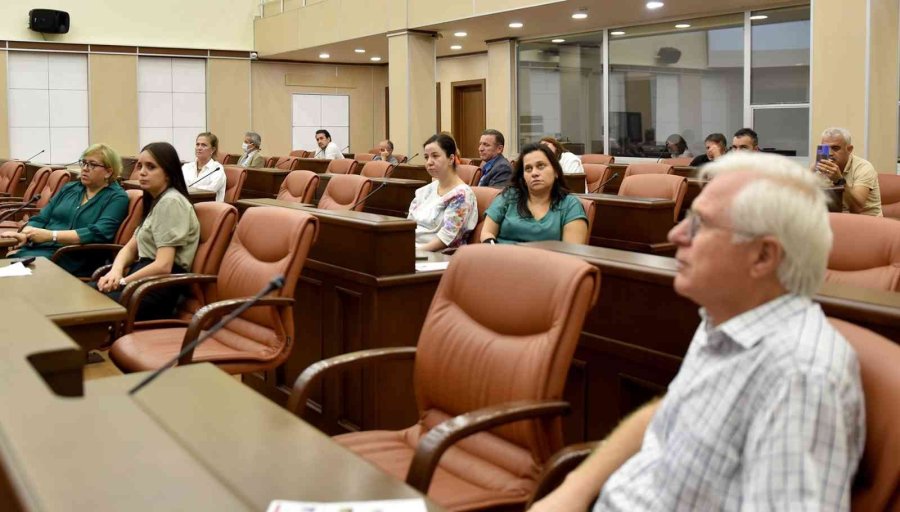 Belediye Personeline Sağlıklı Beslenme Eğitimi