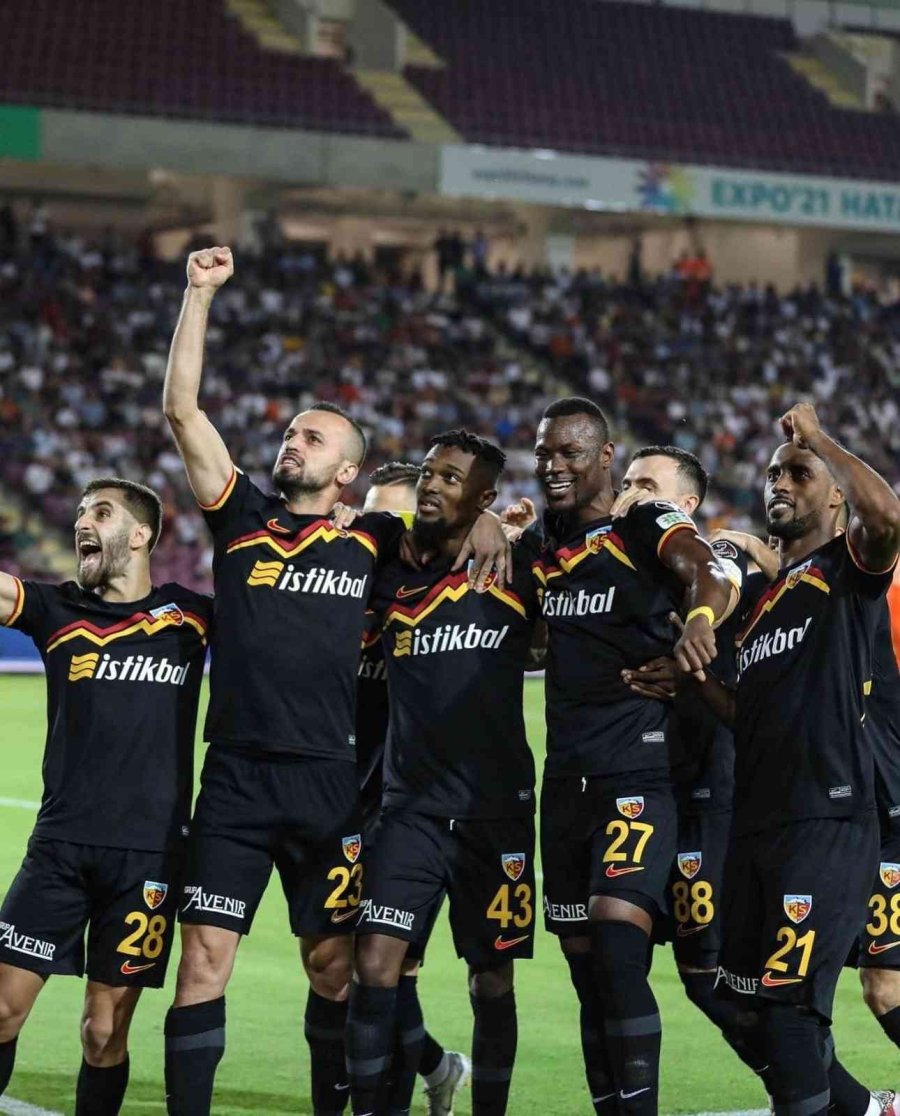 Kayserispor En Başarılı Çıkışı Yaptı