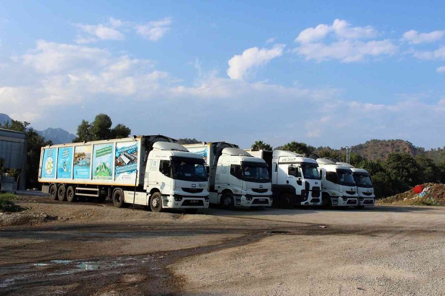 Katı Atık Transfer İstasyonları Tam Kapasite Çalışıyor