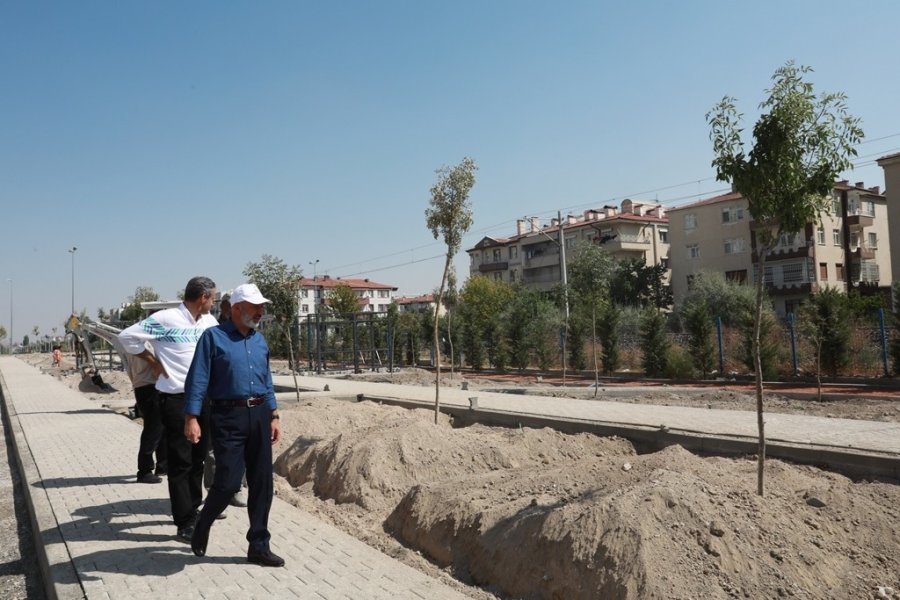 Başkan Çolakbayrakdar’ın Kocasinan Sevdası Dur Durak Bilmiyor