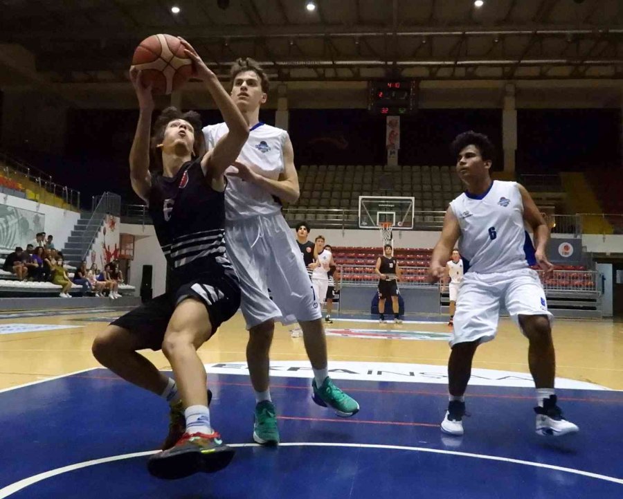 Kepez Belediyespor’da Hedef Antalya’yı Temsil Etmek