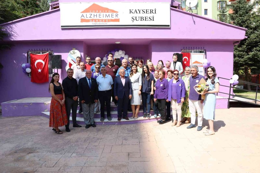 Alzheimer Hastalarına ’özel Proje’