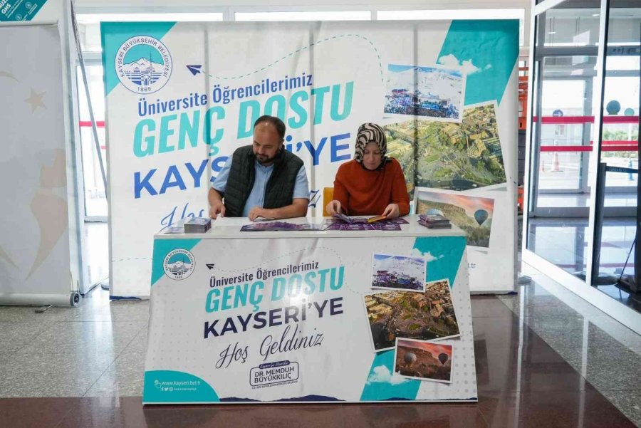 Büyükşehir Belediyesi’nden Üniversite Öğrencilerine ‘hoş Geldiniz’ Uygulaması