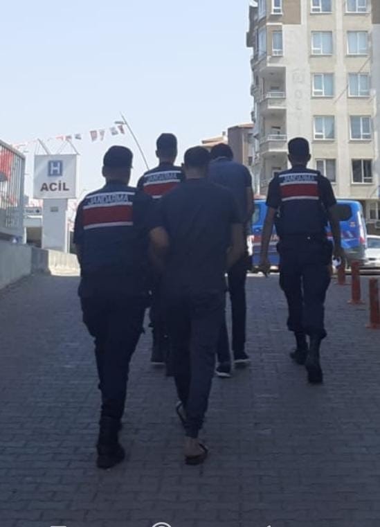 Jandarma Hırsızlara Göz Açtırmıyor: 2 Gözaltı