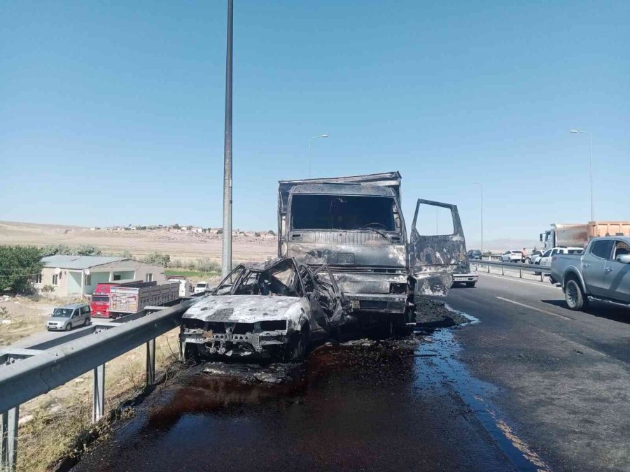Kamyonet Sürücüsü Dehşete Düşüren Kazayı Anlattı: “o An Şoka Girdim”