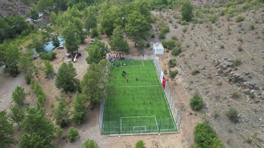 Yahyalı Belediyesi, Çavdaruşağı Mahallesi’ndeki Hizmetlerin Açılışını Yaptı