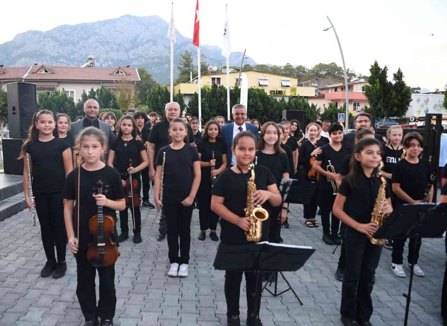 Atso Kemer Eğitim Ve Sanat Merkezi’nde Dönem Sonu Kutlaması