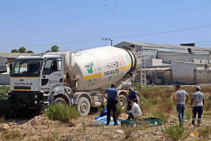 Ölüm Direksiyon Başında Yakaladı