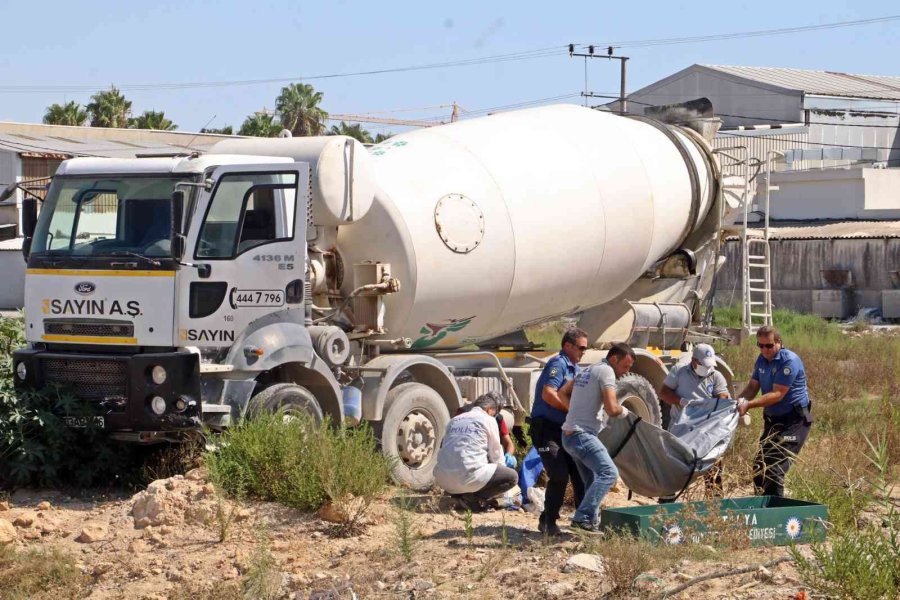 Ölüm Direksiyon Başında Yakaladı