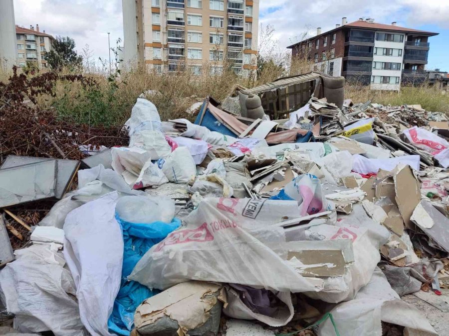 Hayrete Düşüren Sorumsuzluk