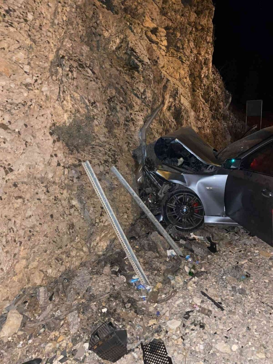 Kazada Ağır Yaralanan Gençten 1 Ay Sonra Acı Haber