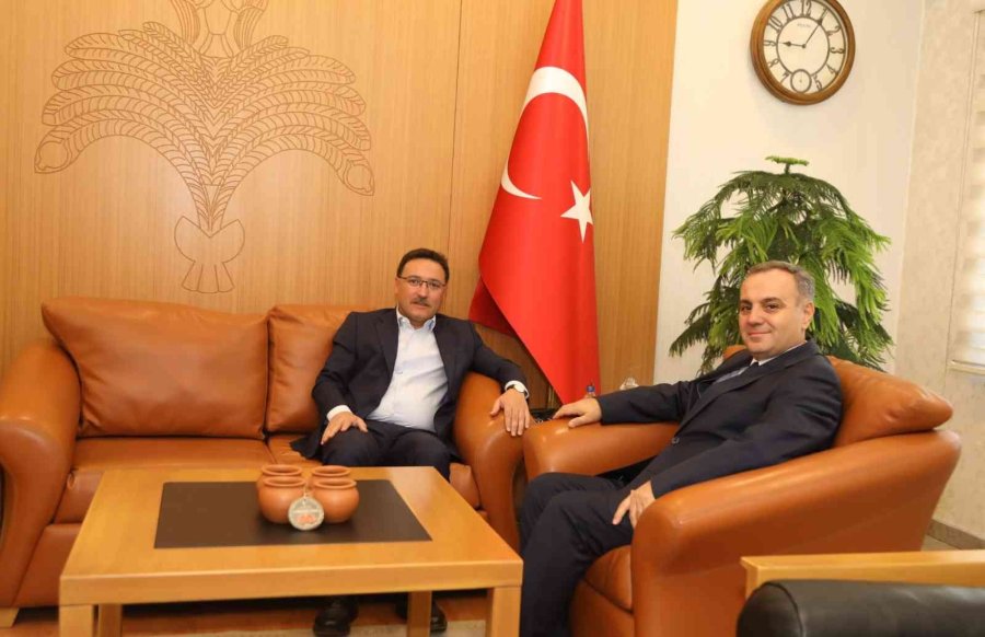 Rektör Altun, Vali Çiçek Ve Başkan Büyükkılıç’ı Ziyaret Etti