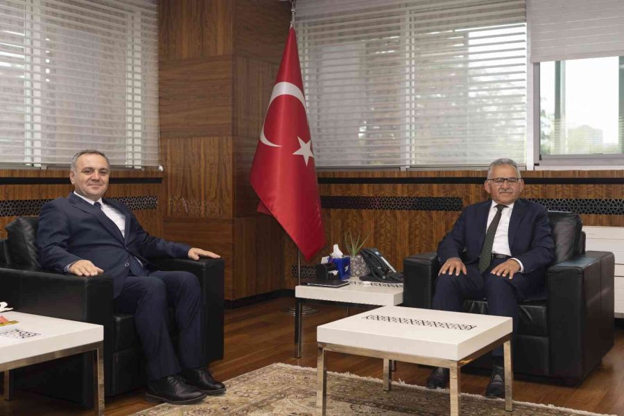 Başkan Büyükkılıç, Erü Ve Kayü Rektörleri İle Bir Araya Geldi