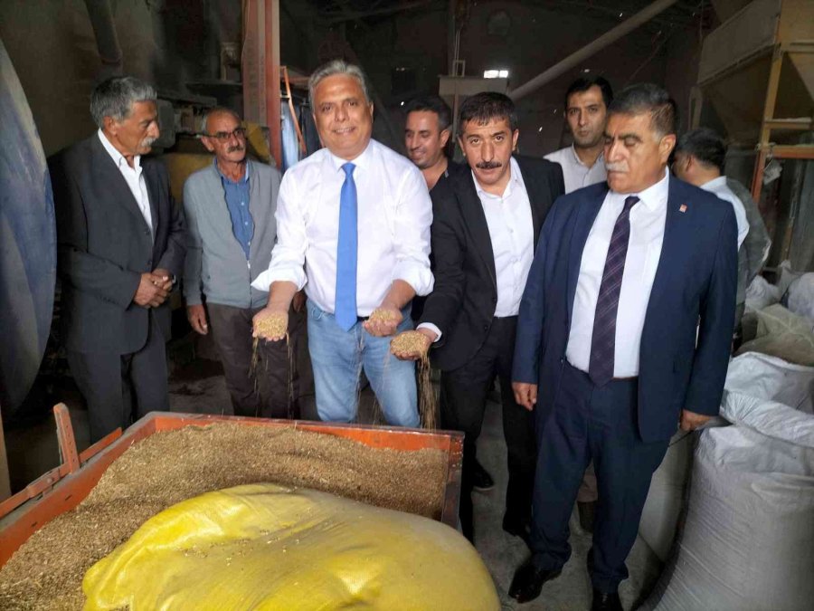 Kars’ın Susuz İlçesine Bağışlanan Tohumlar Ekmeğe Dönüştü