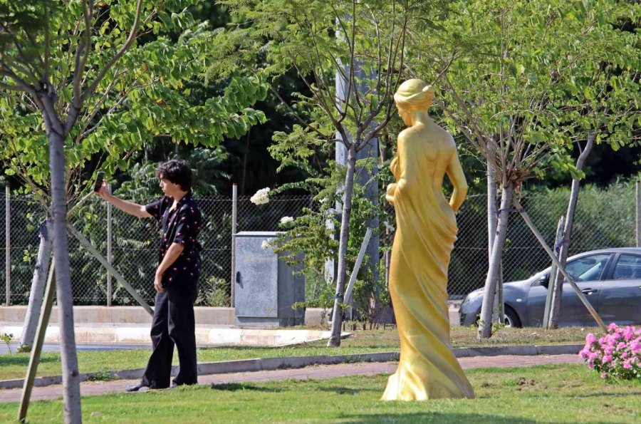 Antalya’yı ‘altın Portakal’ Heyecanı Sardı