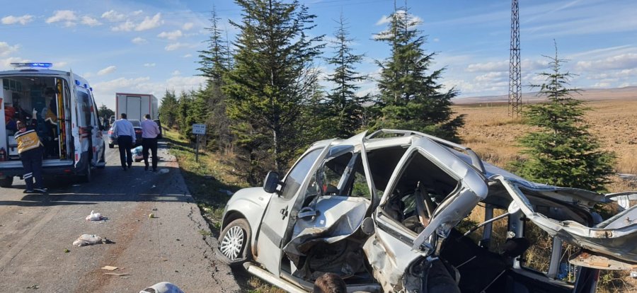 Kazada Yaralılara Sendika Başkanı Müdahale Etti