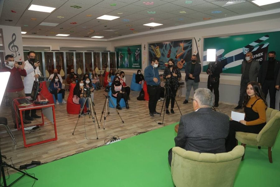 Büyükşehir’in Değer Gençlik Projesi’nde Yeni Dönem Kurs Kayıtları Sürüyor