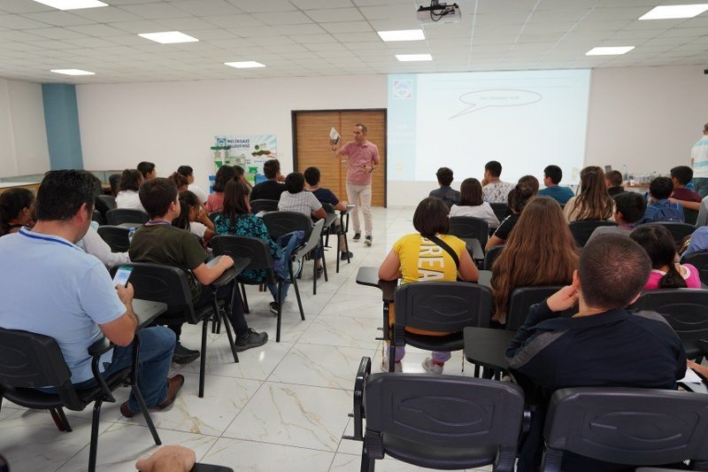Melikgazi, Öğrencileri Sıfır Atık Konusunda Eğitmeye Devam Ediyor