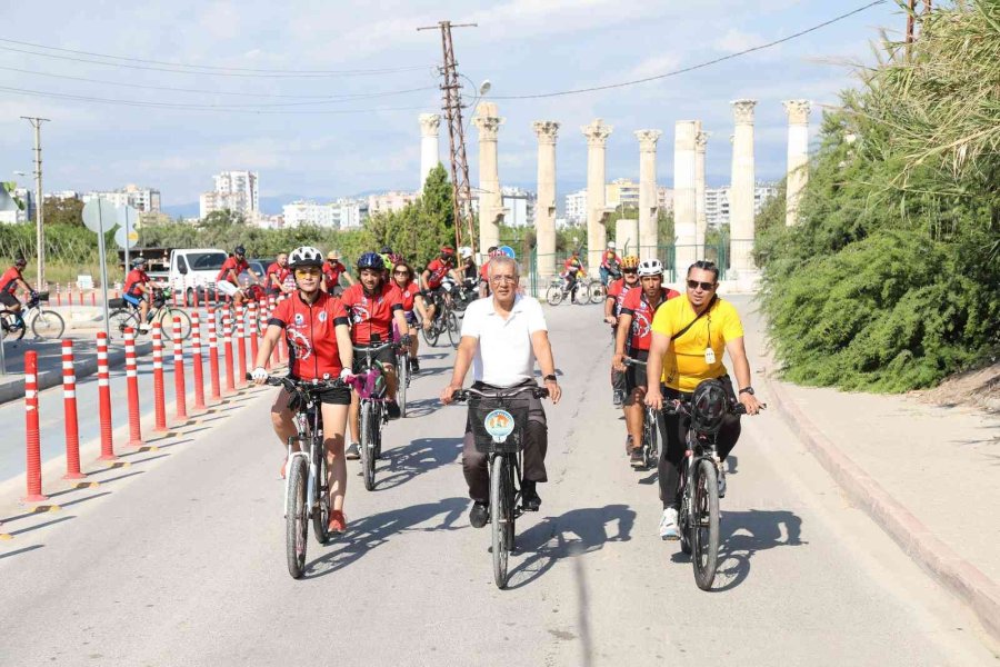 Uluslararası Bisiklet Festivali Mezitli Pompeiopolis Parkında Start Verdi