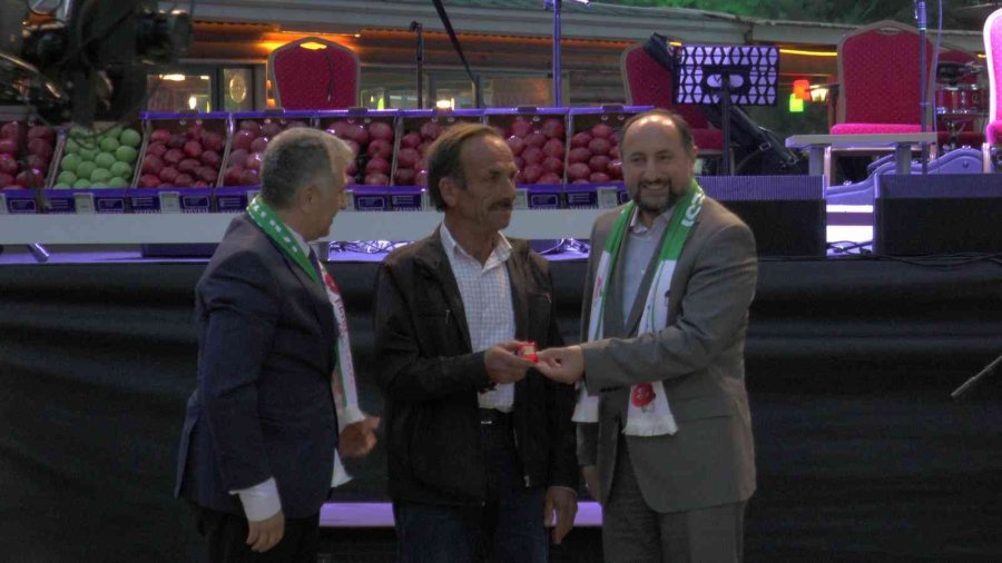 Yahyalı’da 1. Elma Ve Turizm Festivali Düzenlendi