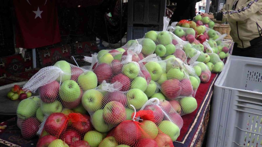Yahyalı’da 1. Elma Ve Turizm Festivali Düzenlendi