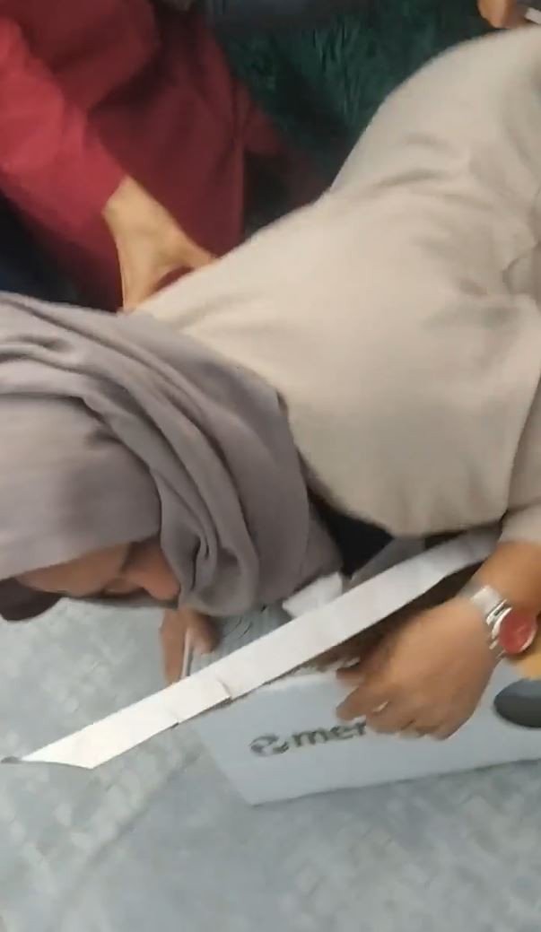 Antalya’da Ucuz Halı İzdihamı