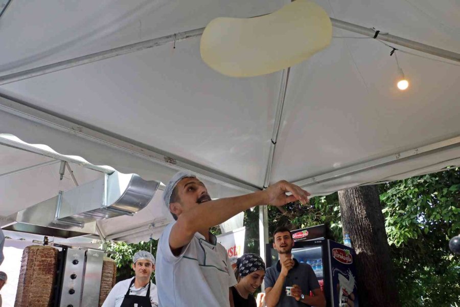 Antalya’da ‘food Fest’ Alanına Yoğun İlgi