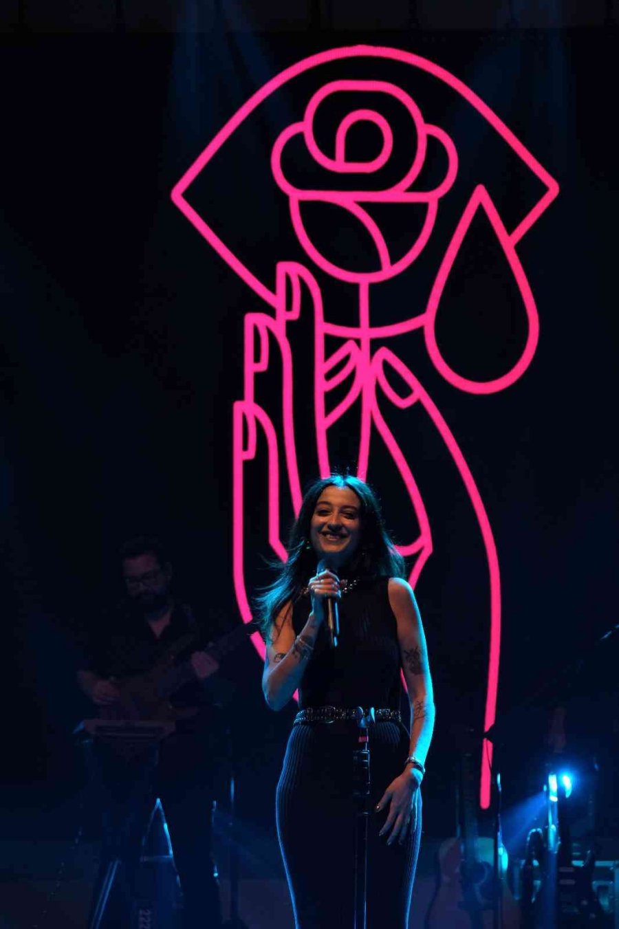 Melike Şahin Konseri Yoğun İlgi Gördü