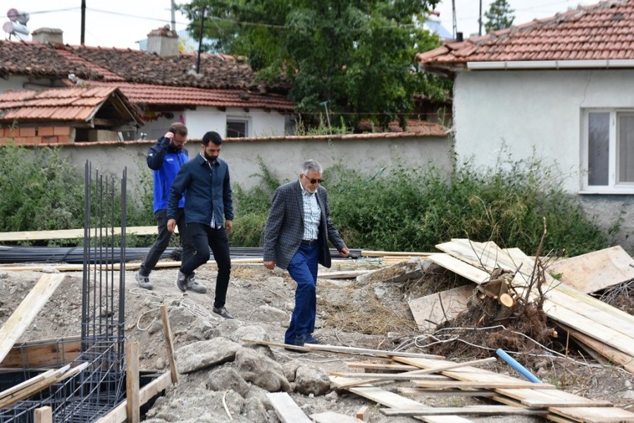 İnönü’de Sosyal Tesis Alanı Projesi Çalışmaları Devam Ediyor