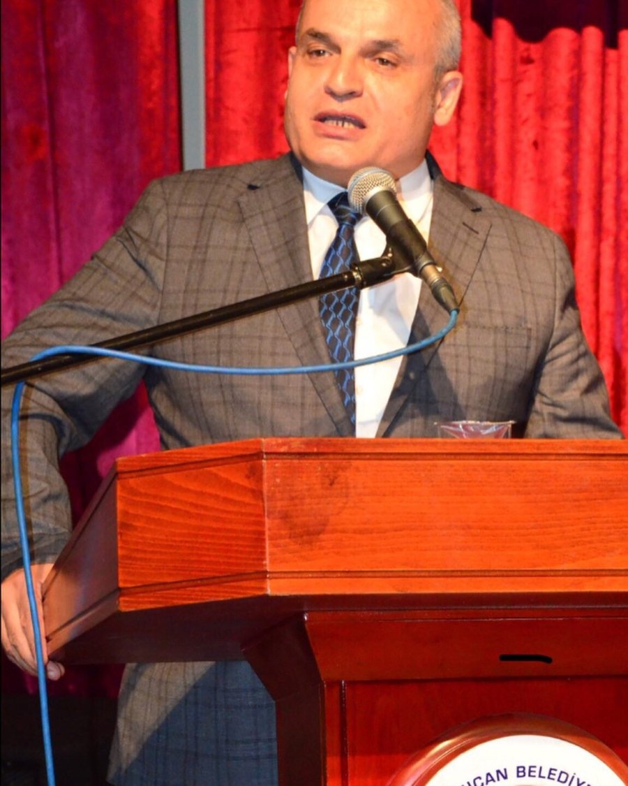 Türk Dünyası Aşık Edebiyatı’na Hizmet Ödülü Prof. Dr. Durbilmez’e