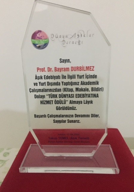 Türk Dünyası Aşık Edebiyatı’na Hizmet Ödülü Prof. Dr. Durbilmez’e