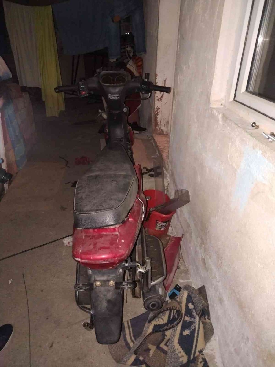 Eskişehir’de 3 Hırsızlık Zanlısı Tutuklandı