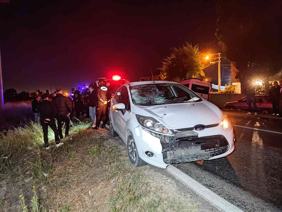 Karanlık Caddede Yolun Karşısına Geçmek İsterken Canından Oldu