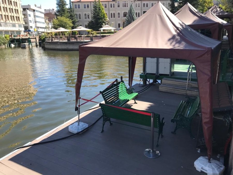 Hava Serinleyince Hafta Sonu Gondollar Boş Kaldı