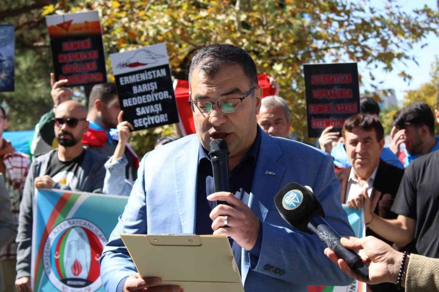 Eskişehir’de Yaşayan Azerbaycanlılardan Ermenistan’a Tepki