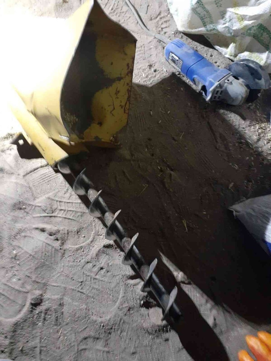 Helezon Makinesine Eli Sıkışan Çocuk Kurtarıldı