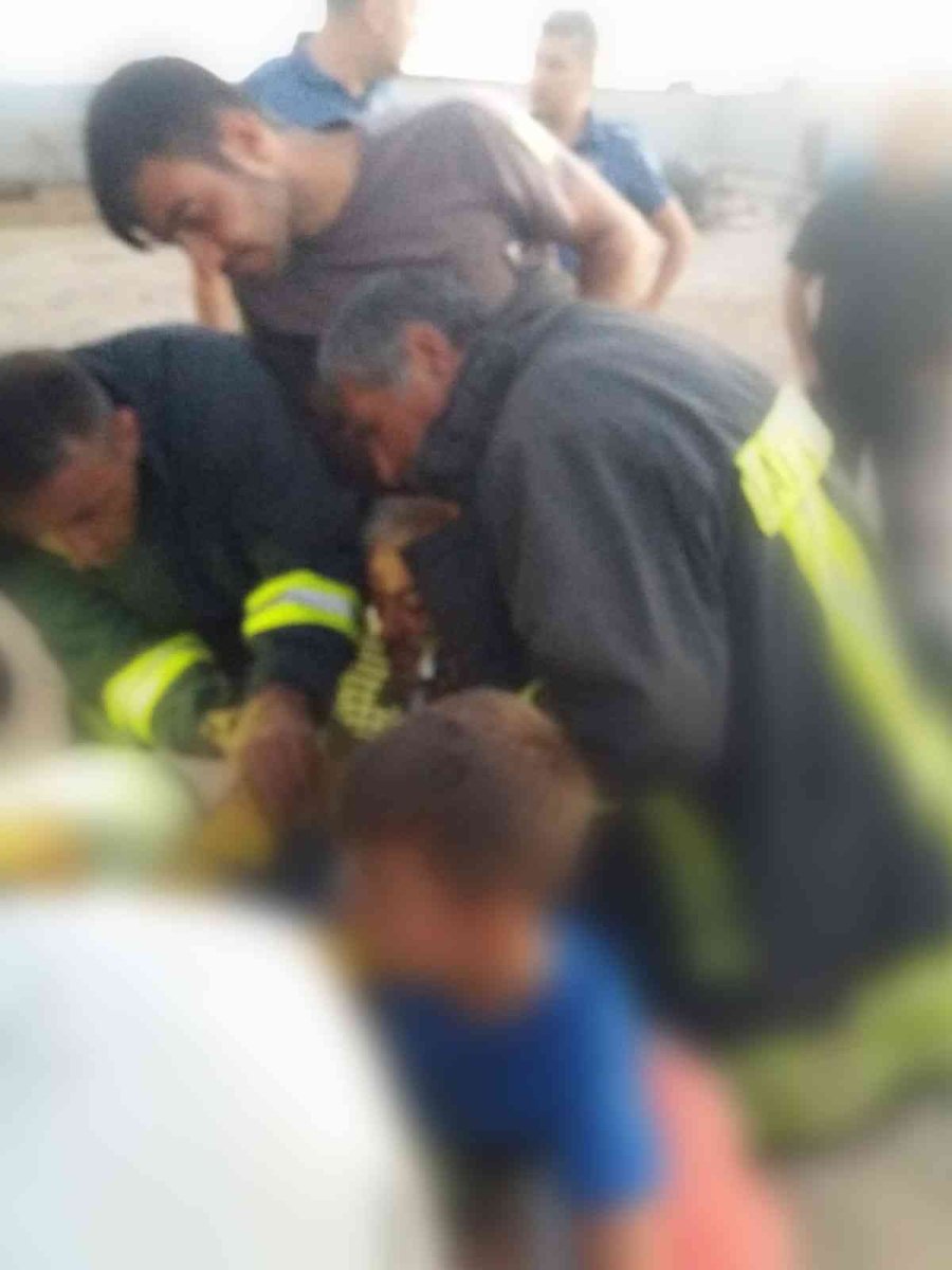 Helezon Makinesine Eli Sıkışan Çocuk Kurtarıldı