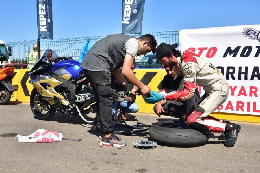 Türkiye Drag Şampiyonası Kepez’de