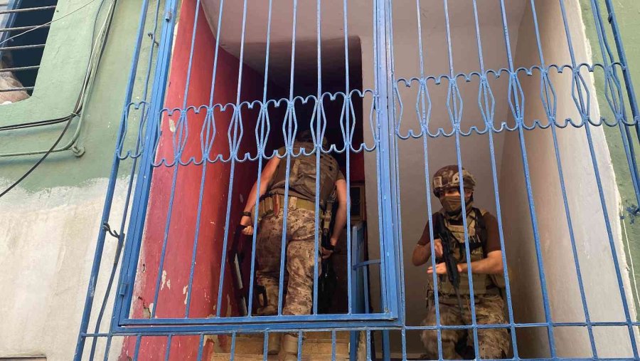 Mersin’de Deaş’a Şafak Operasyonu: 10 Gözaltı Kararı