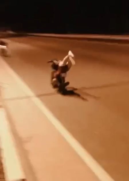 Gençlerin Ölüme Davetiye Çıkaran Tek Teker Yarışı